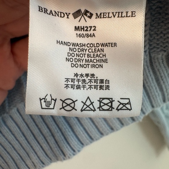 Brandy Melville Light Blue Cable Knit Cardigan - Picture 3 of 4